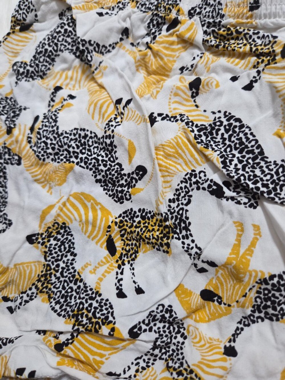 Jenni Crinkle Style Zebra Pajama Shorts - Picture 5 of 5
